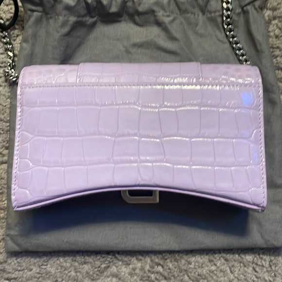 Balenciaga Hour Wallet in Lilac - Picture 7 of 11